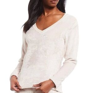 UGG DAISEY COZY PLUS FLEECE PULLOVER SWEATER V-NECK CREAM TOP MEDIUM